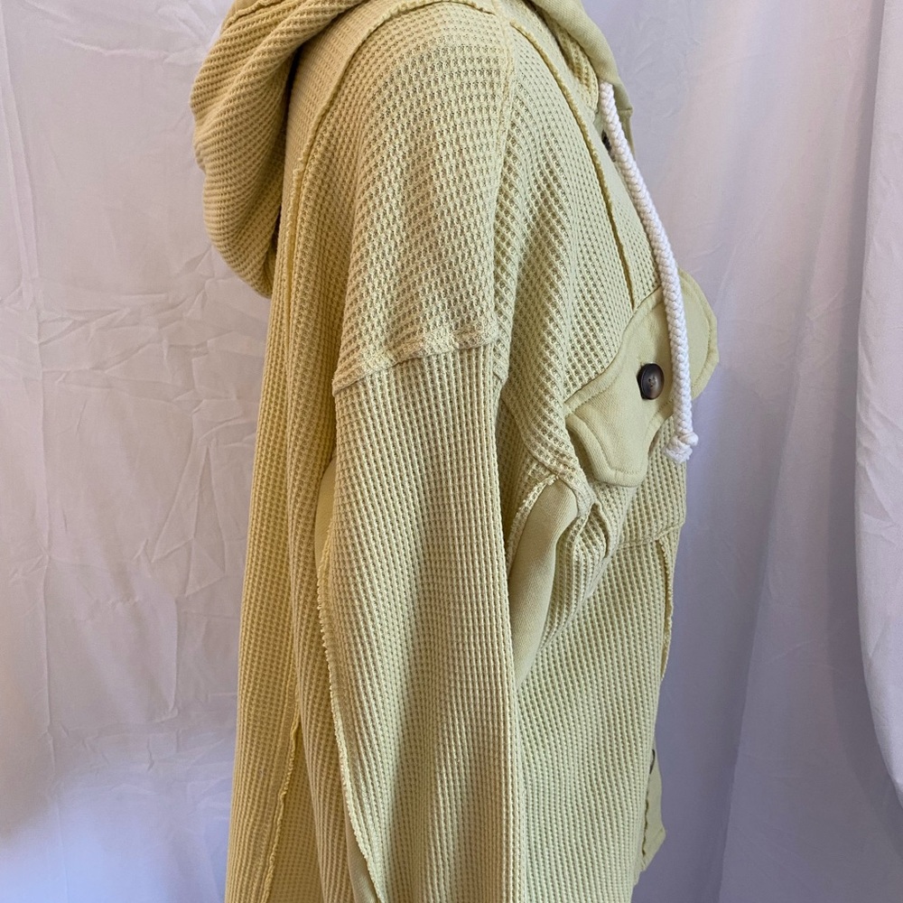 American Eagle Outfitters Yellow Cream Waffle Knit Top - Picture 9 of 10
